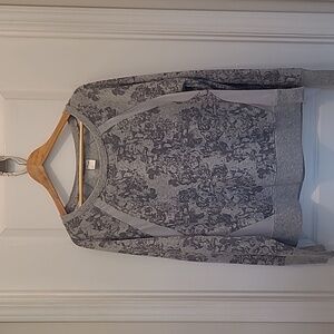 Old Navy Active Crew Neck Sweatshirt with mesh and floral designs.